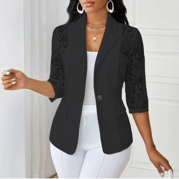 0cd0a6ab-d152-42ce-9610-b8e4874ca47b.jpg Lightweight Halflacepatched Singlebreasted Blazer Top