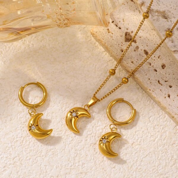 Stainless Steel Inlaid Rhinestone Series Pendant Necklace Earring Set