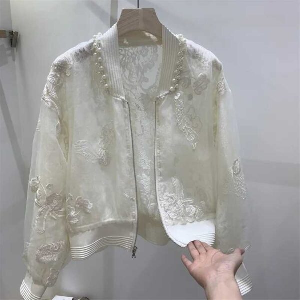 Veste d'été chic brodée de perles, protection solaire
