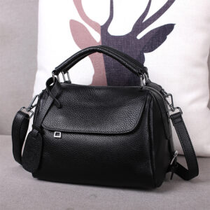 Sac bandoulière vintage en cuir de vachette pleine fleur souple
