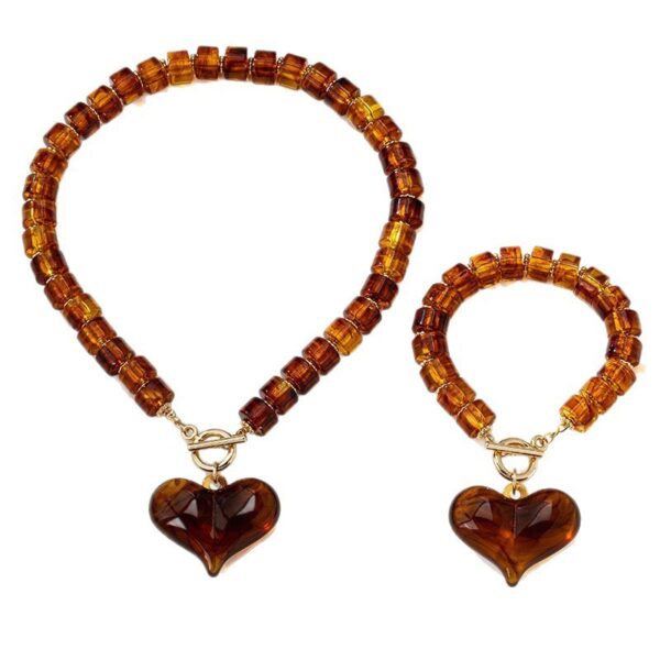 Retro Amber Heart Pendant Necklace And Bracelet Set