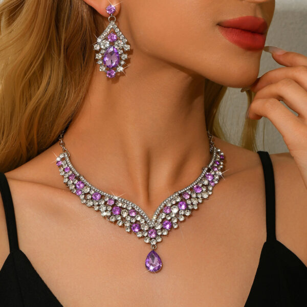 Retro Two-piece Necklace And Earring Set From Europe And The US
