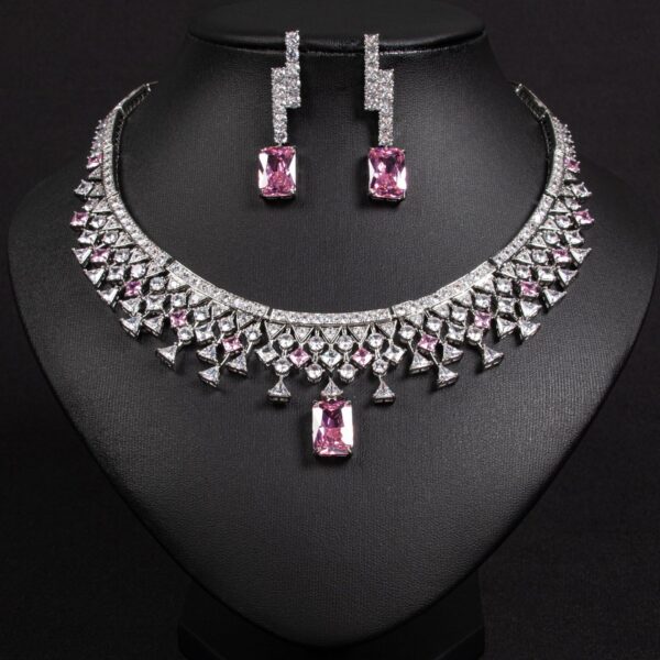 559400a1-535a-411f-9ef0-dfe9b08cc1d7.jpg Minimalist And Exquisite Zircon Necklace And Earring Set