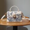 Light-luxury Intricately Embroidered Tote Shoulder Or Crossbody Bag For Women