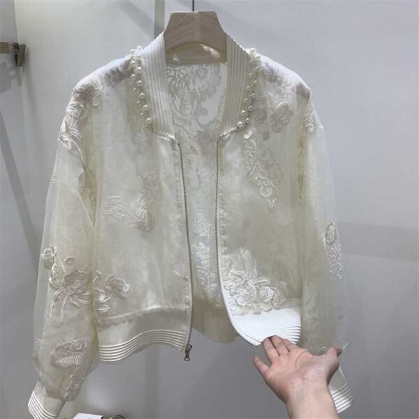 Veste d'été chic brodée de perles, protection solaire