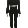 Ensemble de survêtement Weird Puss pour femme, 2 pièces, collection automne 2024 : veste fine zippée à cordon et legging assorti, style streetwear sportif.
