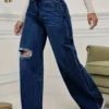 Jean délavé à trous, taille haute, jambes larges, coupe ample, style classique et décontracté, longueur au sol, idéal pour toutes les saisons.