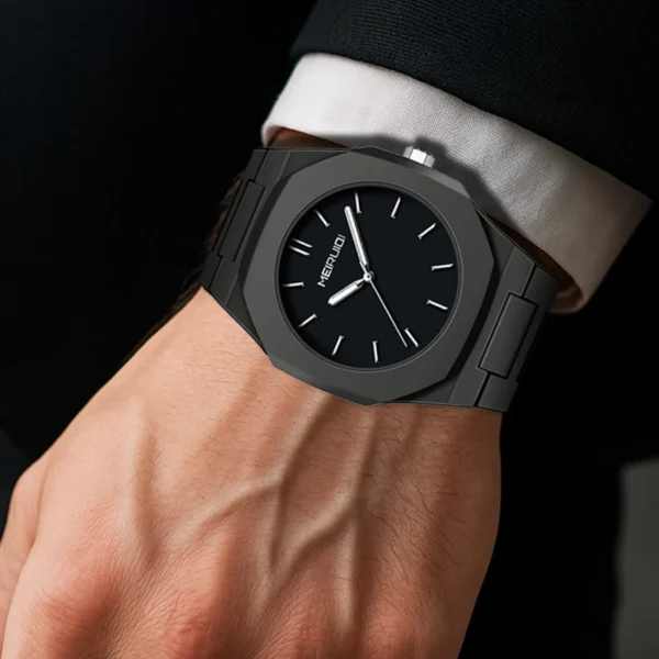Montre à quartz pour homme, style minimaliste noir, aiguilles octogonales, à clous.