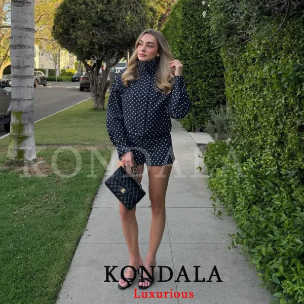 Vêtements femme automne-hiver : sweats à capuche, pantalons, ensembles streetwear de haute qualité et de luxe pour femmes.
