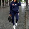 Vêtements femme automne-hiver : sweats à capuche, pantalons, ensembles streetwear de haute qualité et de luxe pour femmes.