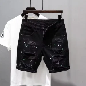 Jeans déchirés style streetwear Kpop Y2K pour homme, imprimé pois tendance, short en jean noir boyfriend décontracté et usé.