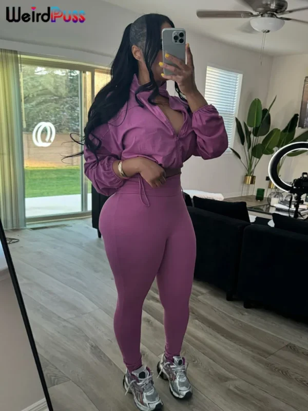 Ensemble de survêtement Weird Puss pour femme, 2 pièces, collection automne 2024 : veste fine zippée à cordon et legging assorti, style streetwear sportif.