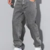 Jean droit noir et gris pour homme, style vintage coréen streetwear Y2K hip-hop décontracté, pantalon en denim gris foncé à jambes larges pour le quotidien