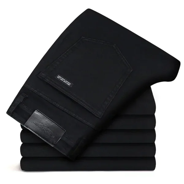 Jeans stretch pour homme, collection automne, coupe droite, style classique, pantalon en denim noir et bleu.