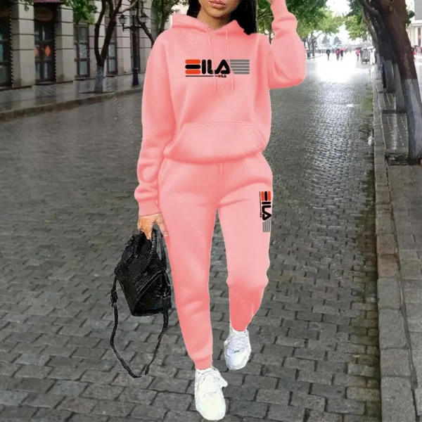 Vêtements femme automne-hiver : sweats à capuche, pantalons, ensembles streetwear de haute qualité et de luxe pour femmes.