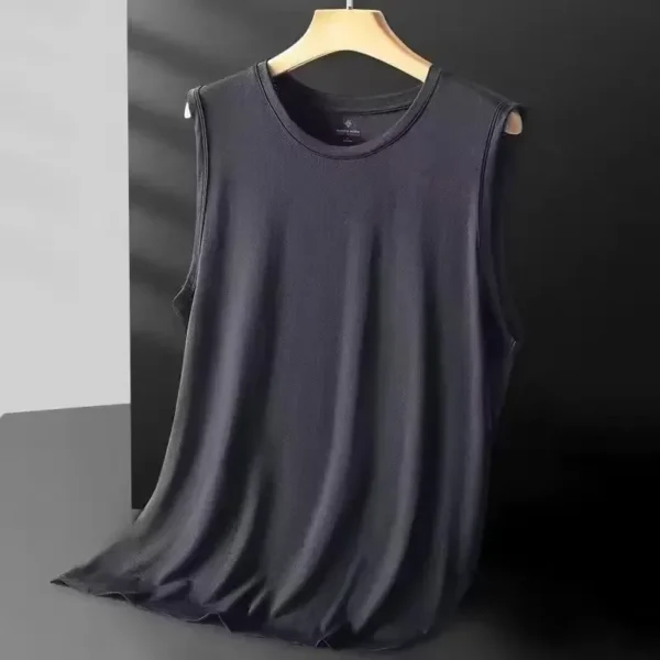 Débardeur sans manches en maille de soie glacée pour homme, collection été 2026. Vêtement d'extérieur léger et tendance, idéal pour le sport.