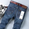 Jean délavé de marque 2026, pantalon en denim de haute qualité pour homme, toutes saisons, style business casual, taille haute.