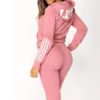 Ensemble de survêtement Weird Puss pour femme, 2 pièces, collection automne 2024 : veste fine zippée à cordon et legging assorti, style streetwear sportif.