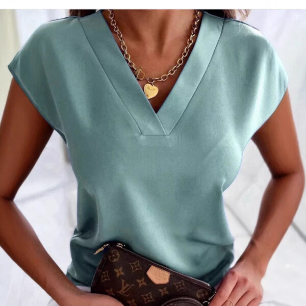 Solid-color Sleeveless V-neck Womens Casual Shirt