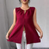 Light-colored Figure-flattering Sleeveless Tank Top