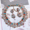 Fashion Retro Light Luxury Women's Necklace And Earrings Set