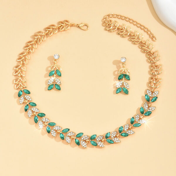Women's Earrings And Necklace Two-Piece Set