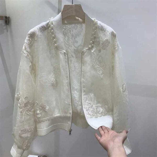 Veste d'été chic brodée de perles, protection solaire