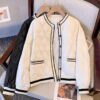 Doudoune Blanche Légère Style Baseball  🧥✨ Adoptez un look moderne.