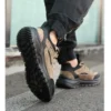 Chaussures de sécurité pour hommes avec embout en acier – Protection anti-écrasement et anti-perforation.