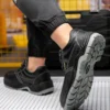 Chaussures de sécurité pour hommes : anti-écrasement, anti-perforation, anti-odeur, robustes et résistantes à l'usure (idéales pour les chantiers).