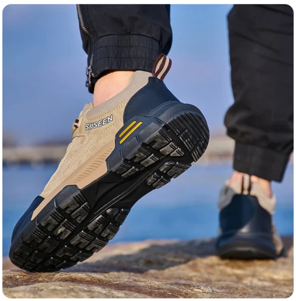 Chaussures de sécurité pour hommes avec embout en acier, semelles anti-écrasement, anti-perforation et antidérapantes ; chaussures de travail industrielles tendance à fermeture par bouton.